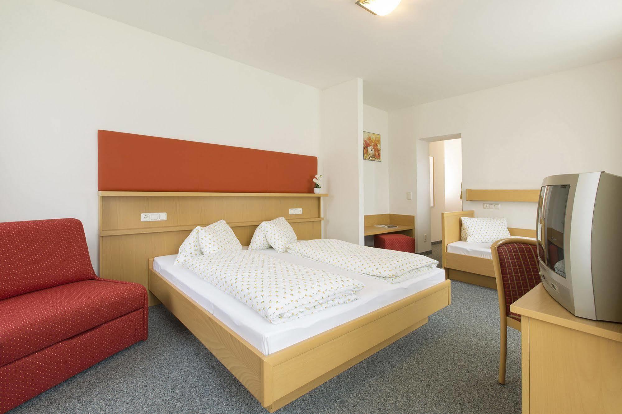 Hotel Gasthof Stefansbruecke Mutters ภายนอก รูปภาพ