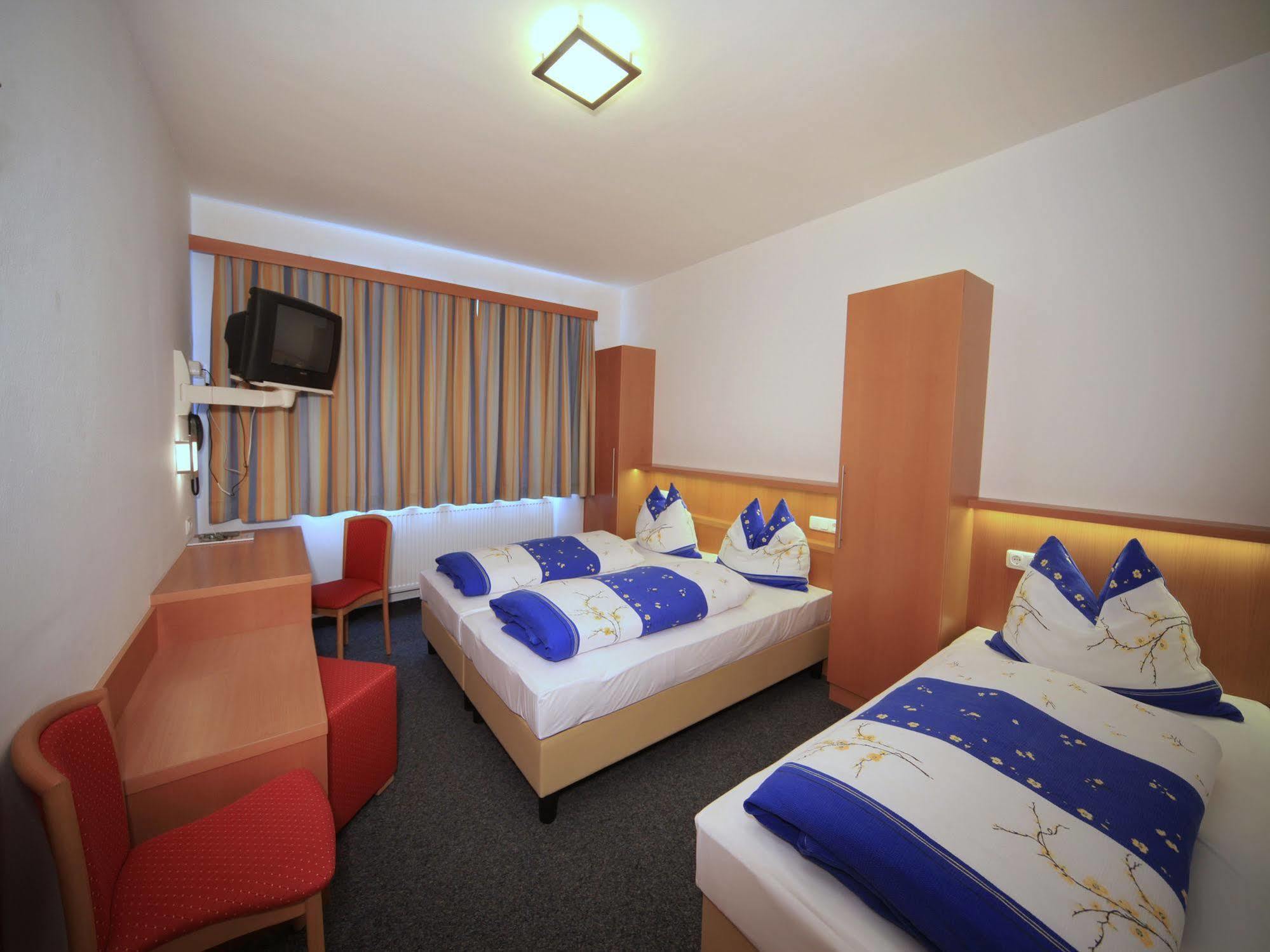 Hotel Gasthof Stefansbruecke Mutters ภายนอก รูปภาพ